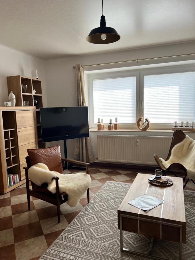 Sehr Schoene Wohnung,Komplett Neu Eingerichtet Limbach-Oberfrohna Екстер'єр фото